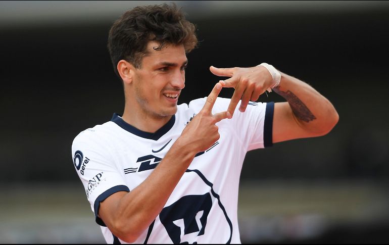 El encuentro parecía que finalizaría con un empate entre Gallos y Pumas, pero apareció el argentino Juan Dinenno para poner cifras definitivas con un buen disparo dentro del área para vencer al meta Gil Alcalá. Imago7 / E. Espinosa