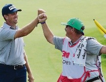JÚBILO. Thompson (izq.) no se proclamaba campeón desde el Honda Classic de 2013. AFP• S. Revere