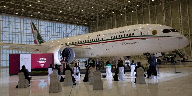 Pe&ntilde;a Nieto gast&oacute; 408 MDP por avi&oacute;n presidencial: Sedena