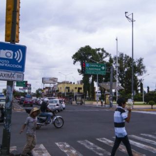 Avanza reforma para aumentar costo de fotomultas