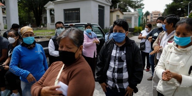 M&eacute;xico rebasa los 44 mil muertos por COVID-19