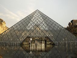 El Louvre tuvo que cerrar sus puertas este año debido a la pandemia del COVID-19. EFE / ARCHIVO