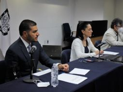 García Harfuch (i) en su primera comparecencia ante medios tras el ataque. TWITTER@OHarfuch