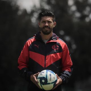 Oribe Peralta, uno de los casos positivos de COVID-19 en Chivas