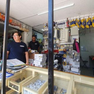 ‘Hágalo usted mismo’ salva a las ferreterías en medio del coronavirus