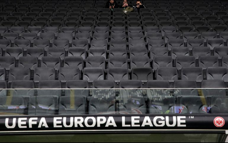 La UEFA se mantiene firme en la reanudación de sus competencias, las cuales serán a puerta cerrada. ARCHIVO
