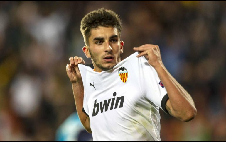 El City maneja la cifra de 25 millones de euros fijos más variables por el traspaso de Ferran Torres. TWITTER/@valenciacf