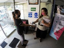 La mayoría de los contagios, aseguran, se dieron durante la realización de actividades no laborales como reuniones familiares. EL INFORMADOR / ARCHIVO