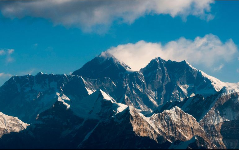 En 2018, el monte Everest recibió un total de 1.2 millones de turistas. AFP / J. Samad