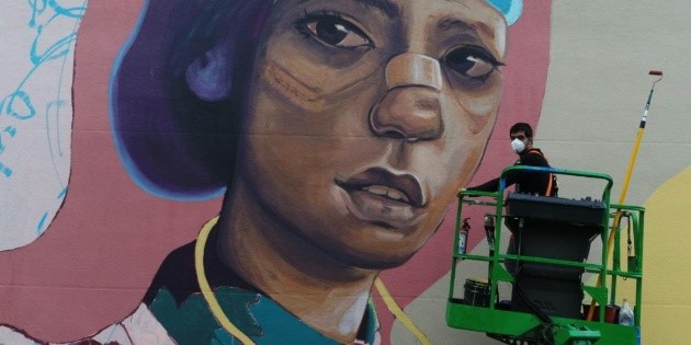 Con murales, rinden homenaje a m&eacute;dicos de M&eacute;xico