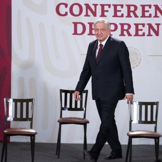 Serenidad y paciencia, dice López Obrador a Felipe Calderón