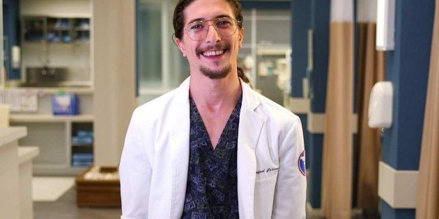 Federico Ayos, en ascenso creativo