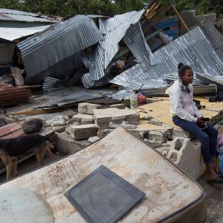 El huracán “Isaías” deja un muerto en República Dominicana; avanza hacia Florida