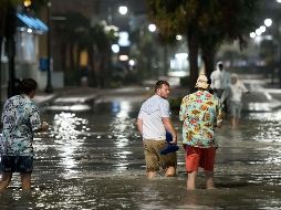 Desde horas antes, en ciudades de Carolina del Sur ya se registraban inundaciones. AFP