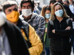 La SSJ insiste en tomar las medidas de prevención necesarias, como el uso de mascarilla en espacios públicos. XINHUA