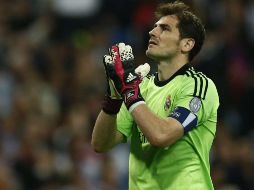 LEYENDA. Iker Casillas estuvo 25 años en el Real Madrid y consiguió múltiples títulos defendiendo el arco merengue. TWITTER/@realmadrid