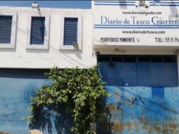 Autoridades periciales hallaron unos 18 casquillos en la zona. ESPECIAL