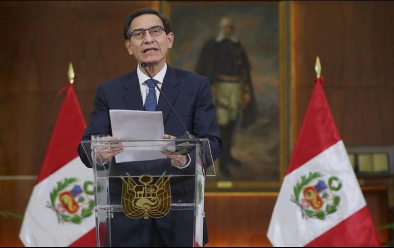 Vizcarra anunció la conformación de un nuevo gabinete ministerial tras la censura al primer ministro Pedro Cateriano por el Congreso peruano. EFE/Presidencia de Perú