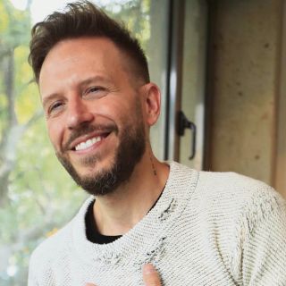 Noel Schajris se sube al tren del Trap