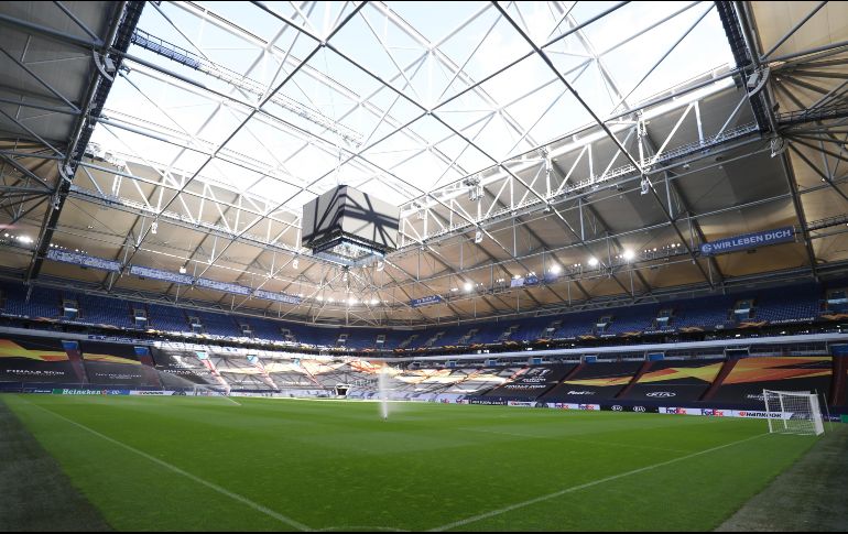 El Estadio en Gelsenkirchen luce listo para recibir la reanudación de la Europa League. EFE