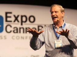 Fox cuestionó sobre qué harán los maestros y maestras durante las clases a distancia. EFE/ARCHIVO