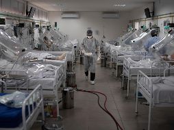 Varios hospitales públicos y redes particulares de salud en el país se han ofrecido para comenzar las pruebas con sus pacientes. AP/ARCHIVO