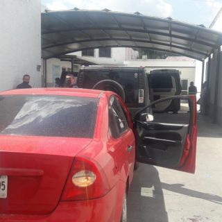 Agreden a balazos a tres personas en Jardines de San José