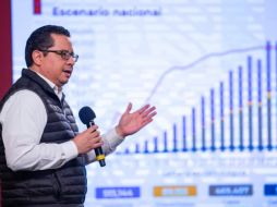 José Luis Alomía, director de Epidemiología, durante la conferencia nocturna sobre el COVID-19 en México. SUN/S. Tapia