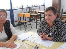 Al menos mil 015 docentes, directores, supervisores y jefes de sector en la Entidad deberán extremar precauciones, ya que son mayores de 65 años. ARCHIVO