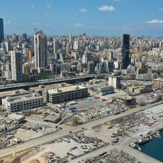 Macron pide que se actúe "rápida y eficazmente" para ayudar a Líbano