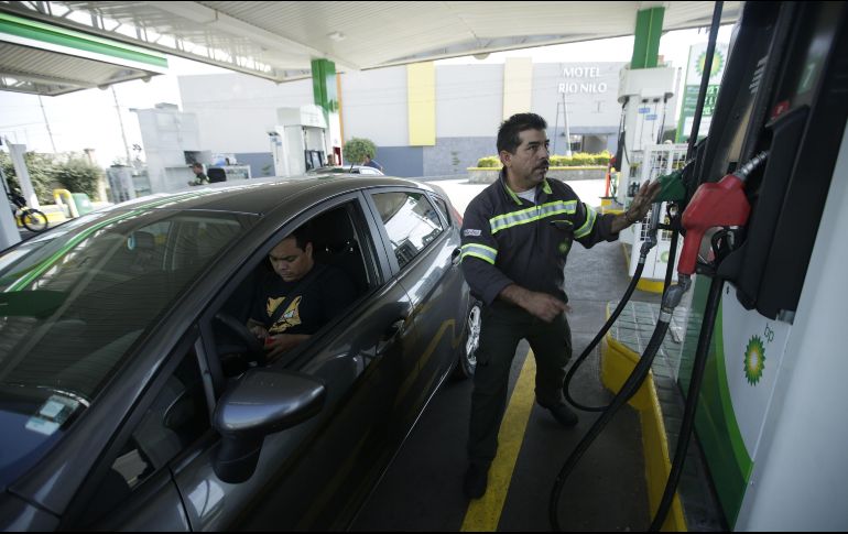 López Obrador reconoció a los empresarios que distribuyen gasolina a precios razonables a los consumidores. EL INFORMADOR / ARCHIVO