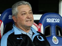 Victor Manuel Vucetich dejó la dirección técnica de Querétaro en junio pasado y aunque se rumoraba que pretendía permanecer inactivo unos meses, tal parece que la oferta de Chivas le convenció. IMAGO7 / ARCHIVO