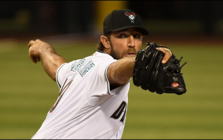 Bumgarner permitió seis carreras y cinco hits en dos entradas ante los Padres de San Diego, y sigue sin conocer la victoria desde que firmó un contrato con Arizona antes del inicio de la temporada. AFP / ARCHIVO