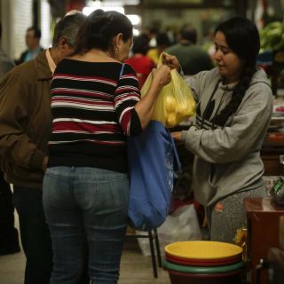 Del Toro ordena indagar  por cobros irregulares en el mercado Alcalde