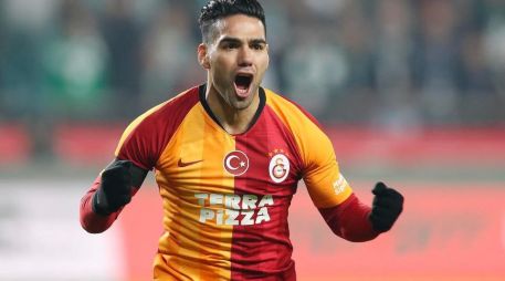 Falcao marcó 11 goles en los 23 partidos jugados por el Galatasaray en la pasada liga. FACEBOOK/@GarciaZarateRadamelFalcao