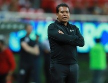 Luego de que Luis Fernando Tena quedara fuera de Chivas, Coyote, quien fungía como su auxiliar, fue reacomodado en la institución. IMAGO7
