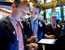Los valores tecnológicos bajaron en el inicio de la semana por ajustes a favor de otros rubros como el transporte aéreo y empresas de viajes. EFE/ARCHIVO