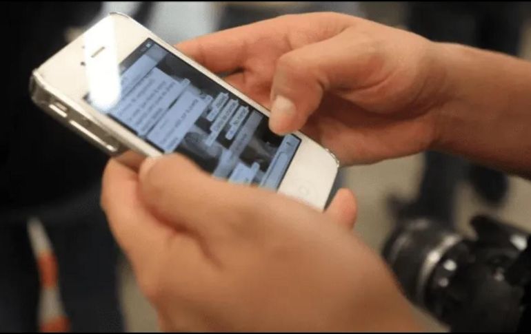 El uso de Internet aumentó un 70% en los teléfonos móviles desde el inicio de la contingencia sanitaria. EL INFORMADOR / ARCHIVO