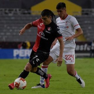 Toluca agrava crisis del Atlas al derrotarlo 2-1