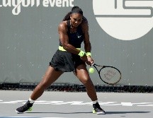 La máxima campeona de la rama femenil fue derrotada por la joven Rogers. AFP/D. Buell