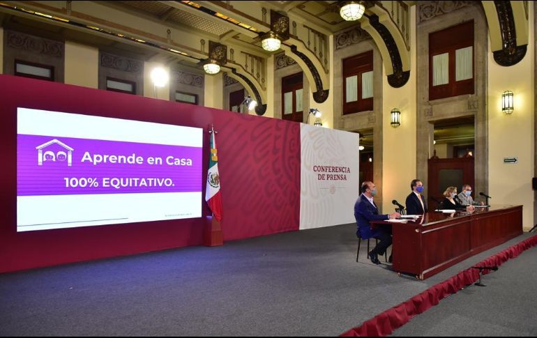 Hasta el momento, un total de 61 mil 740 personas han tenido contacto con la SEP para resolver algún tipo de duda. TWITTER/@SEP_mx