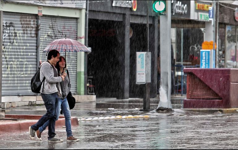La depresión tropical Doce-E traería lluvias puntuales intensas en Guerrero, Oaxaca y Chiapas. EL INFORMADOR / ARCHIVO