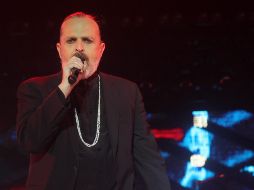 Miguel Bosé ha utilizado las redes sociales para dejar en claro su inconformidad con las acciones para enfrentar la pandemia. NTX / ARCHIVO