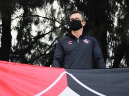 Este miércoles, Diego Cocca y todo su cuerpo técnico fueron sometidos a nuevas pruebas para diagnosticar y prevenir posibles contagios de COVID-19 en el cuadro rojinegro. TWITTER/@atlasfc