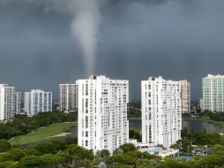 Hasta ahora no se informó de heridos por este fenómeno, que duró algunos minutos. TWITTER/@sarahramalhete