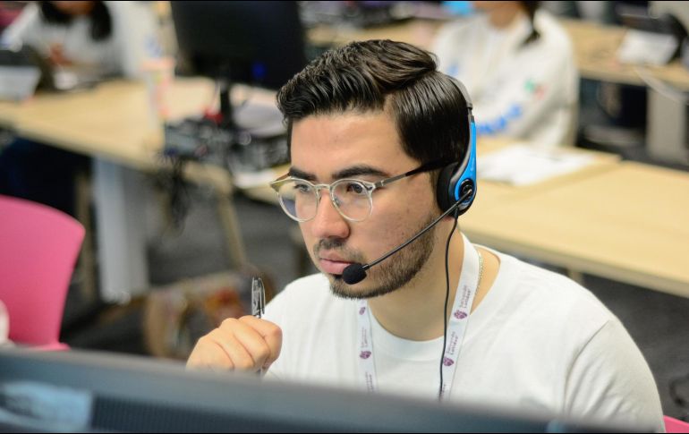 Además de brindar atención psicológica, se deriva a las personas con las dependencias y departamentos que pueden resolver de fondo el problema. Gobierno de Jalisco/ARCHIVO