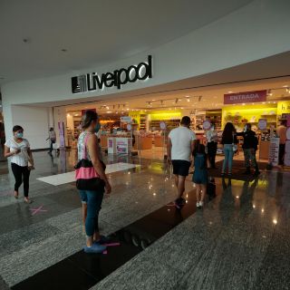 Comercio minorista crece 7.8% en junio