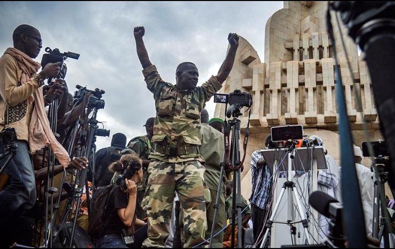Washington proporciona vigilancia y apoyo logístico a las tropas francesas que realizan operaciones antiterroristas en Mali. EFE/L.Tiemoko