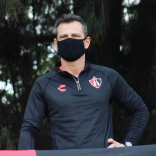 Diego Cocca sí podrá dirigir al Atlas en el duelo ante Querétaro