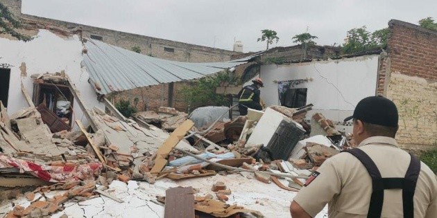 Explota primer nivel de casa en Zapopan